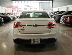 Ford Taurus